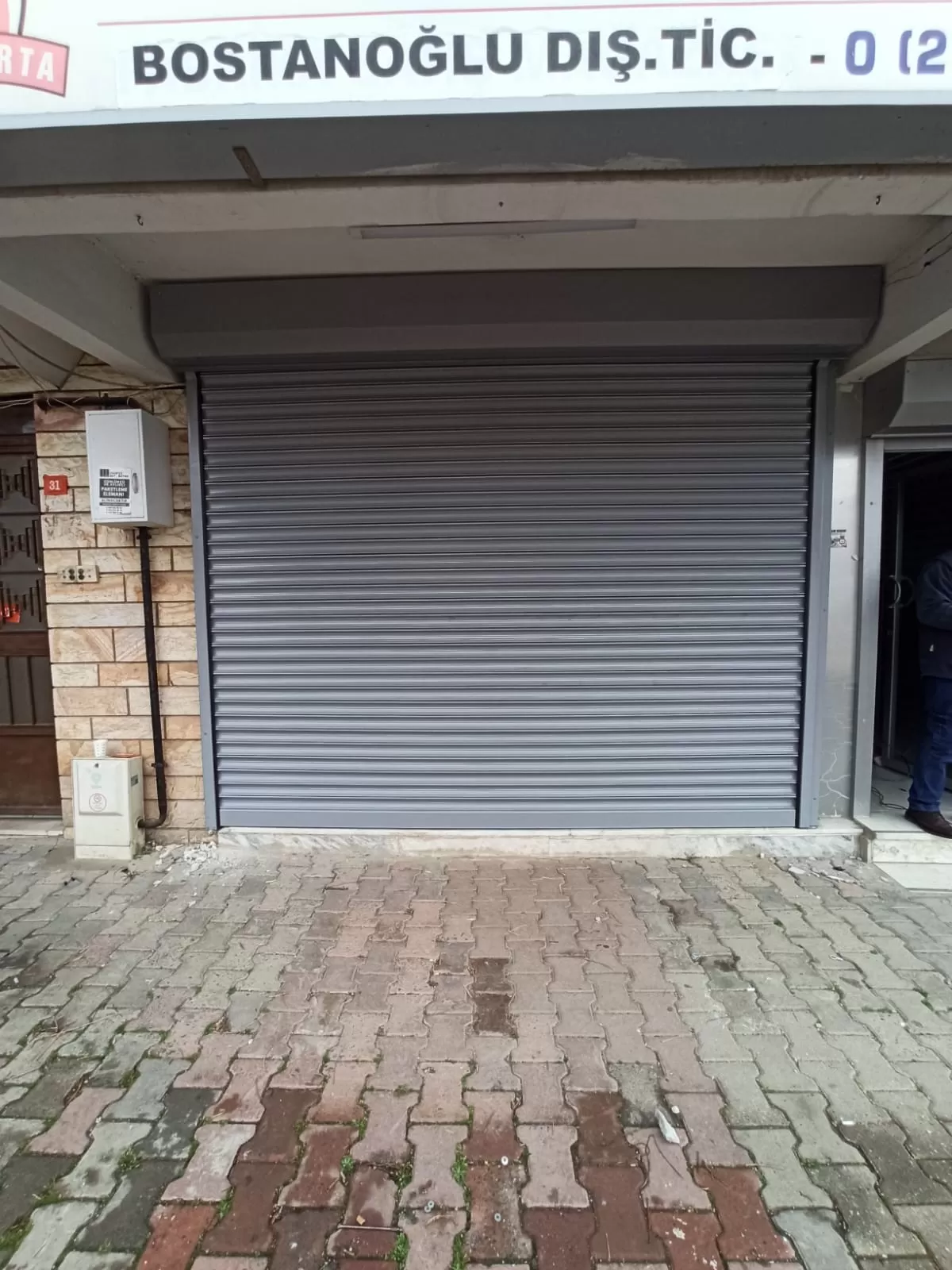 Gezgin Kepenk, Kepenkçi, Kepenk Servisi, Kepenk Tamiri, Otomatik Kepenk, Türkiyede bir kepenk imalatçısı